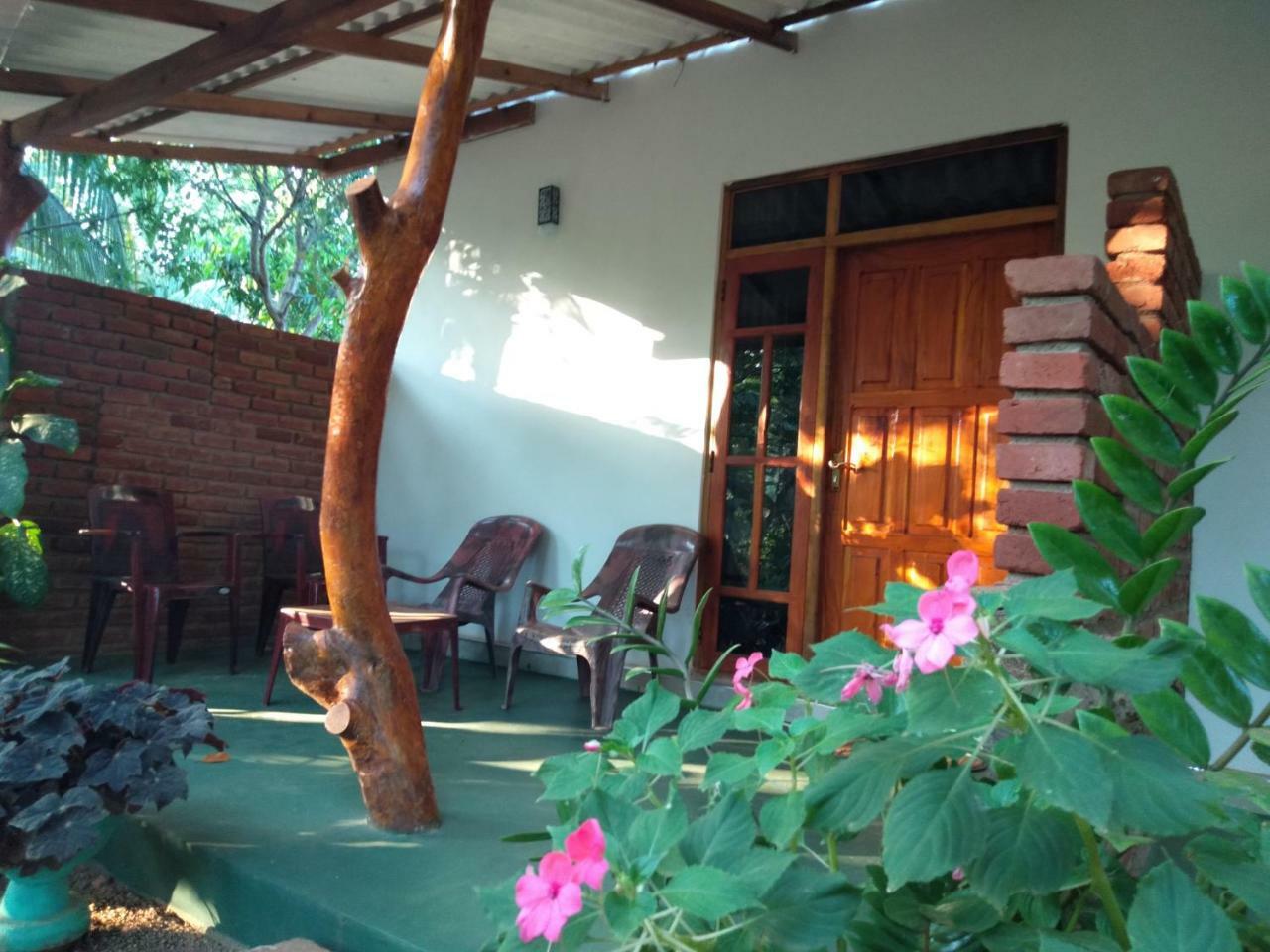 Amaya River Side Homestay Sigiriya Exterior photo
